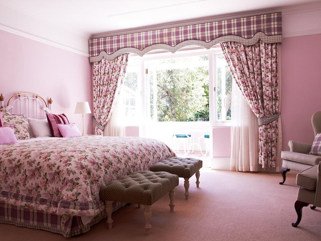 ホテル Parkes Manor クニスナ 部屋 写真